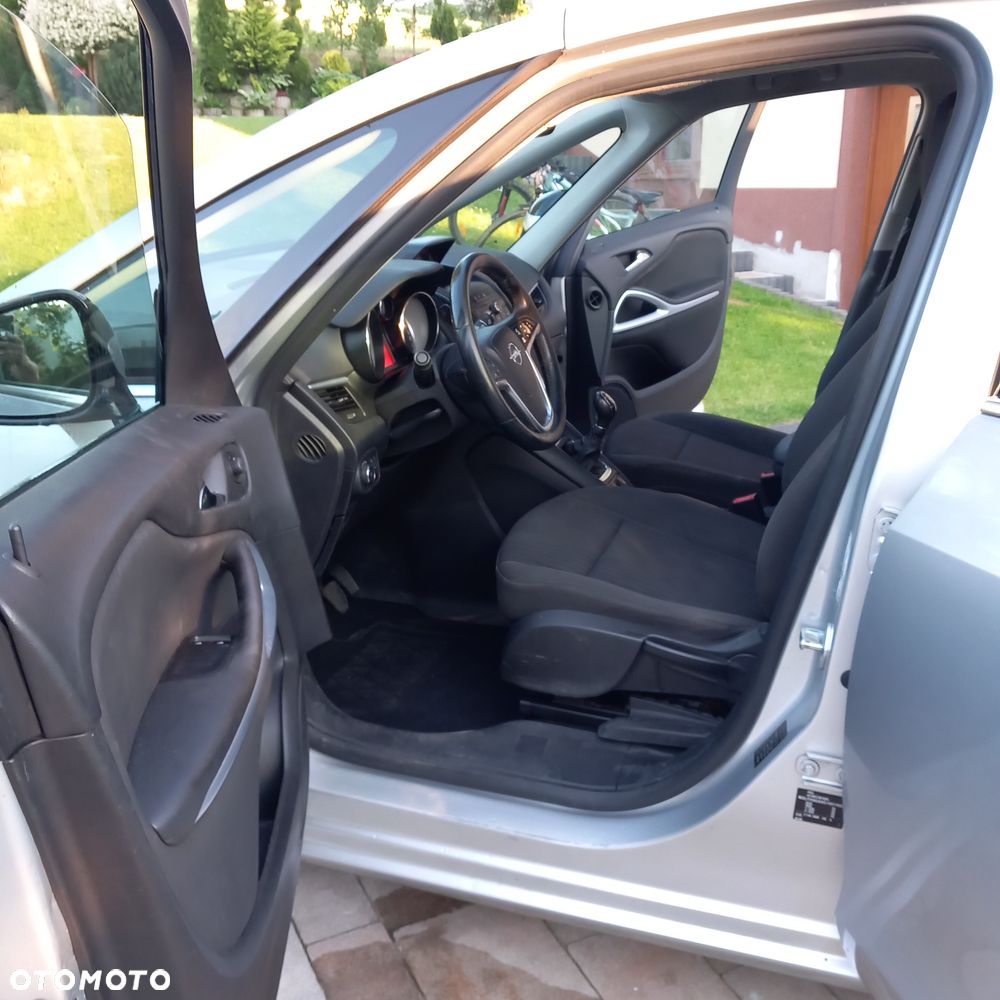 Opel Zafira 1.6 D (CDTi ecoFLEX) Start/Stop Active - 15