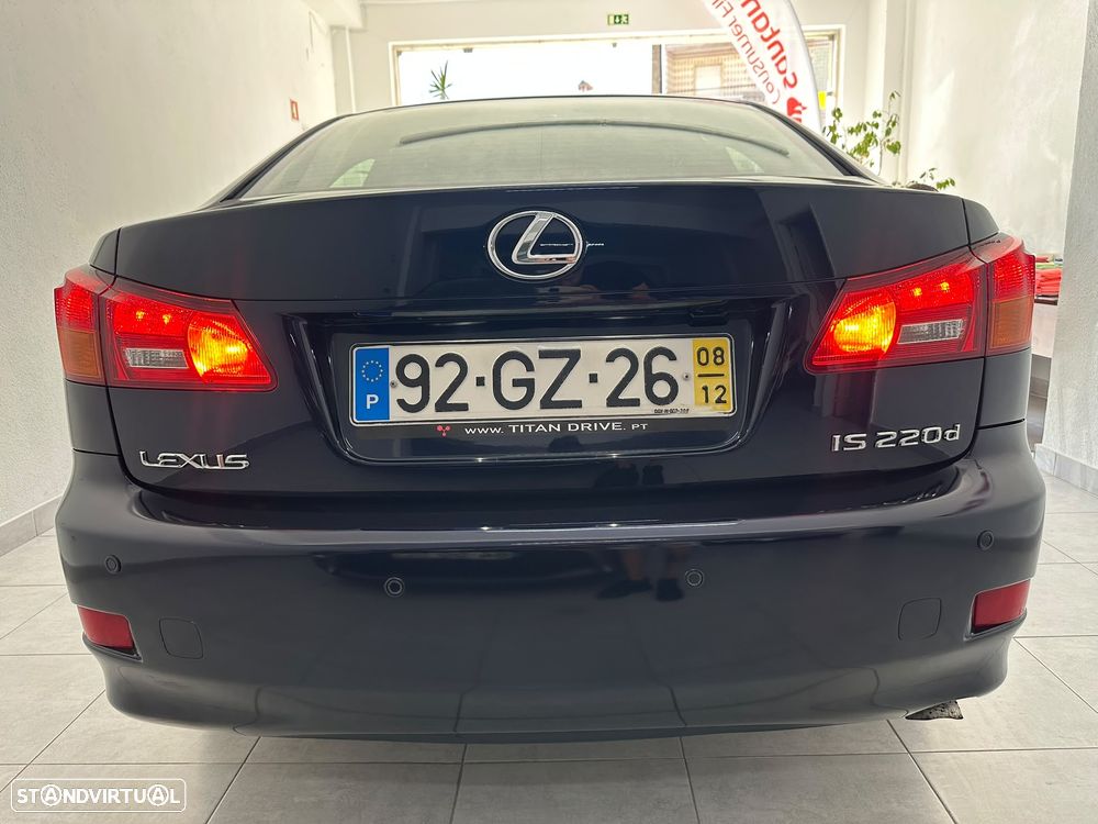 Lexus IS 220 d Base L6 - 29