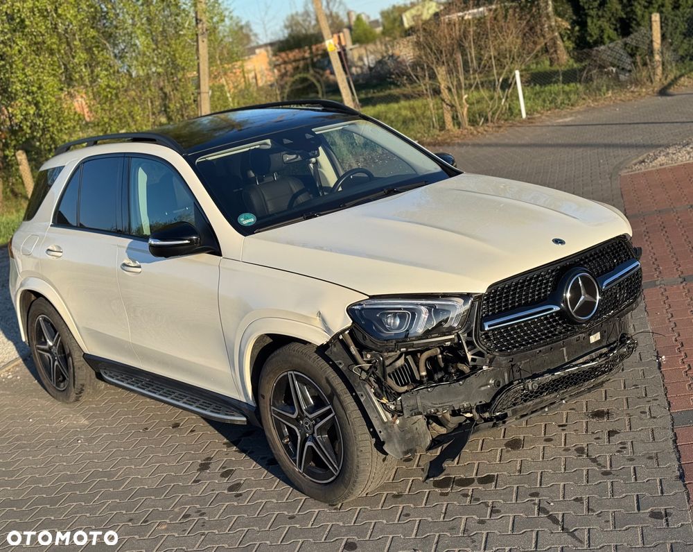 Mercedes-Benz GLE - 13