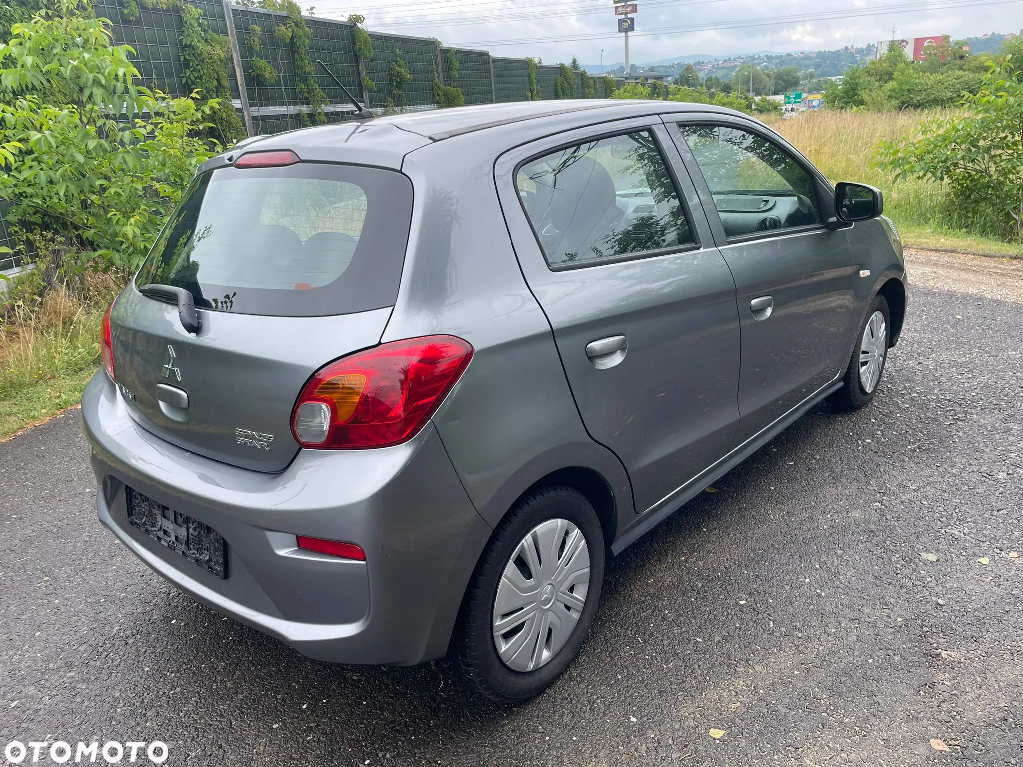 Mitsubishi Space Star 1.0 Inform - 3