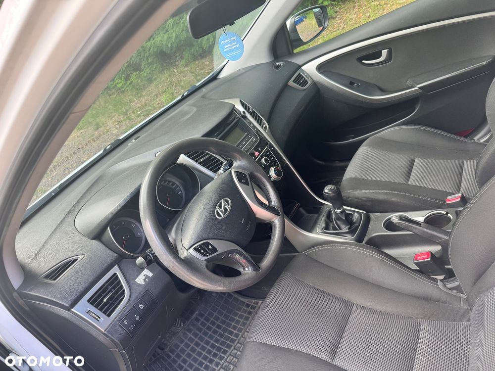 Hyundai i30 1.6 CRDi Classic - 7