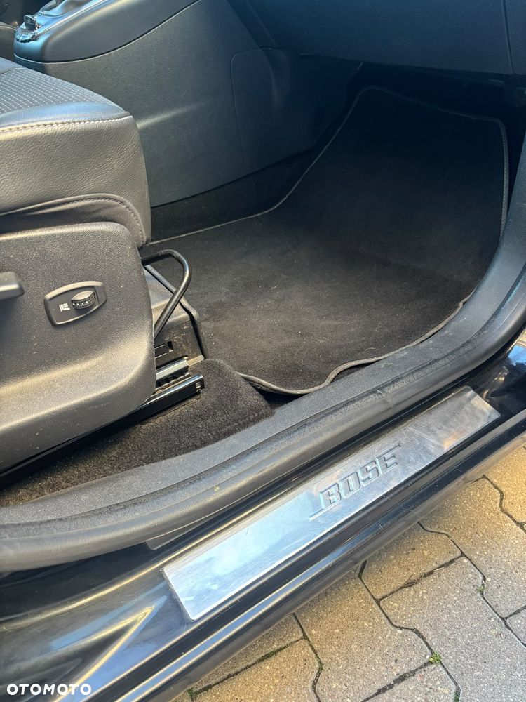 Renault Grand Scenic dCi 130 FAP Bose Edition - 17