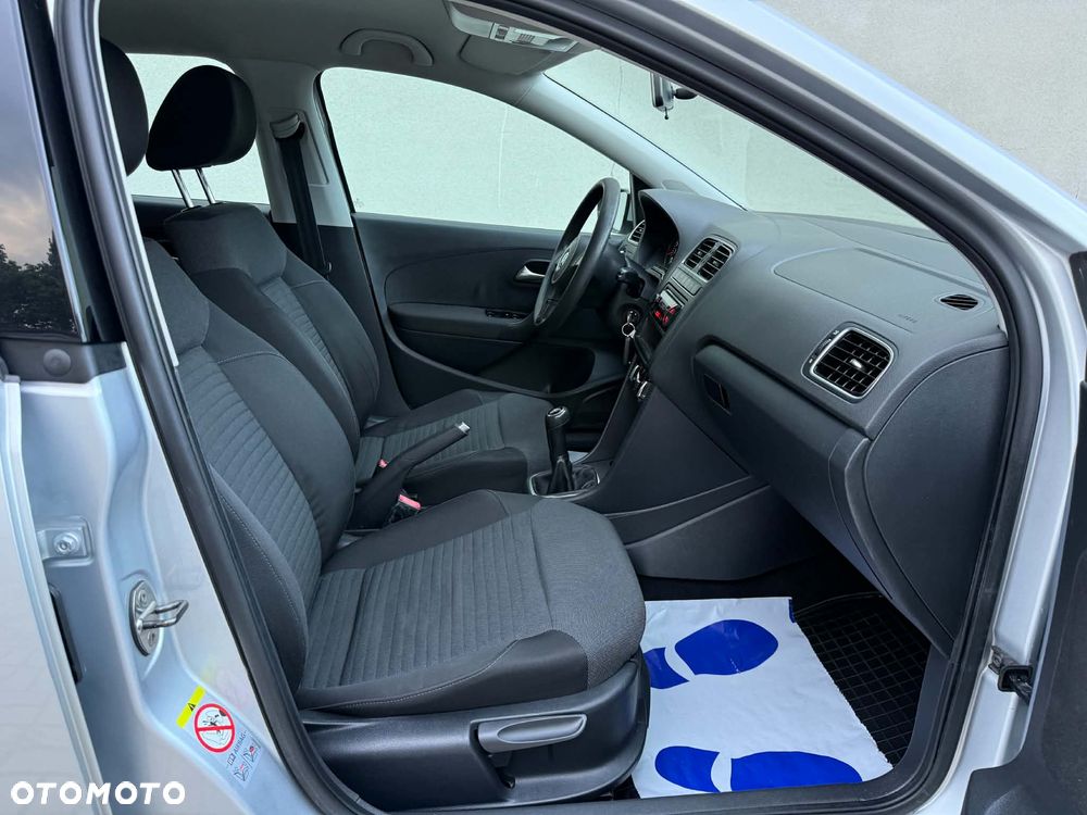 Volkswagen Polo 1.6 United - 17