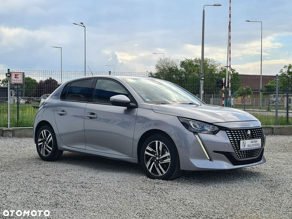Peugeot 208 1.2 PureTech Active S&S EAT8 - 8