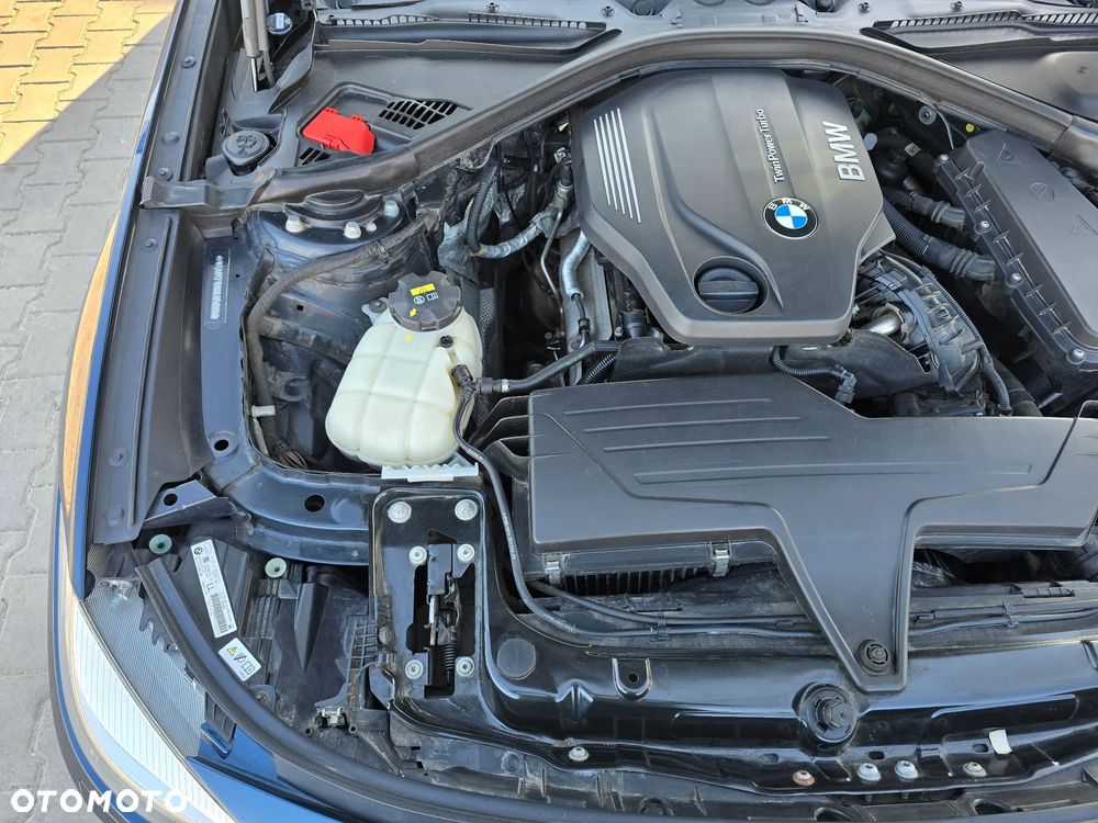 BMW 3GT 320d Sport Line - 3
