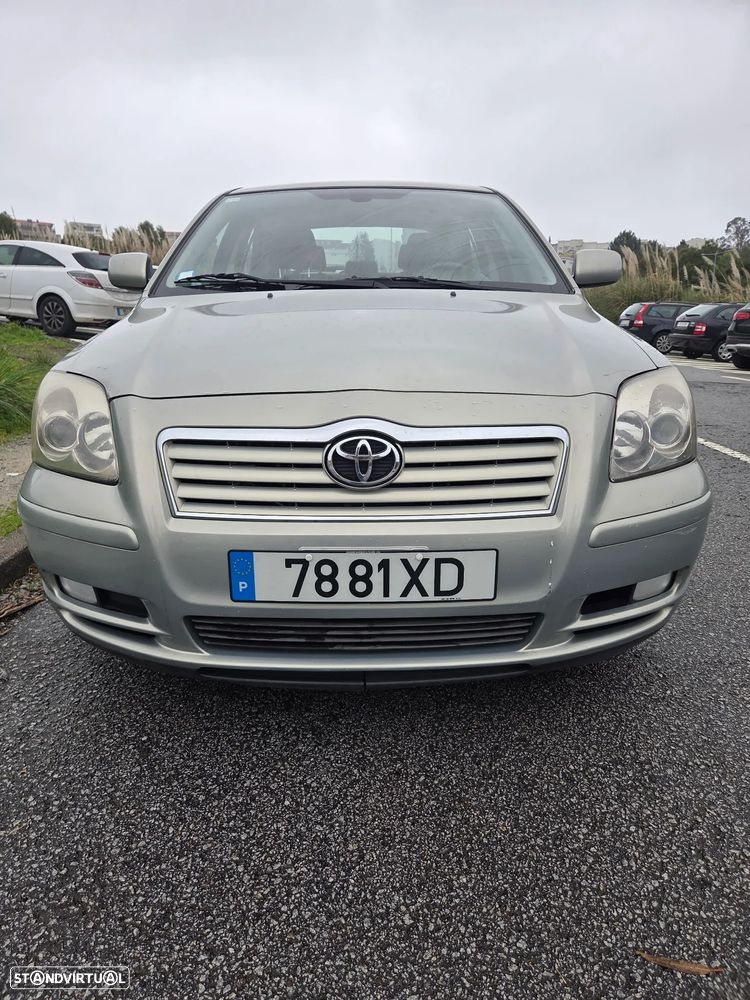 Toyota Avensis LB 2.0 D-4D Sol - 3