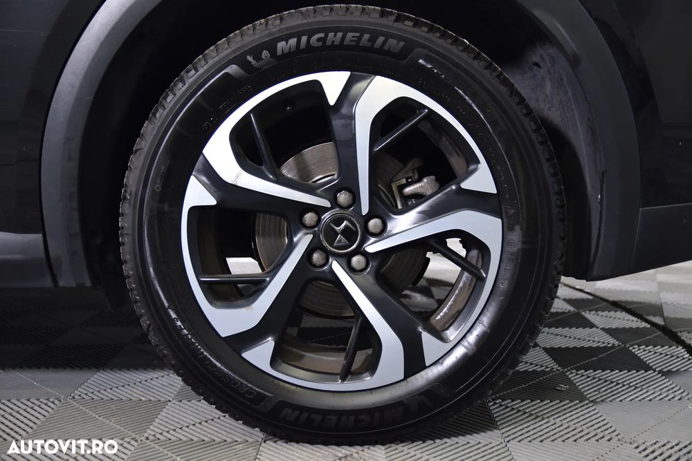 DS Automobiles DS 7 Crossback - 13