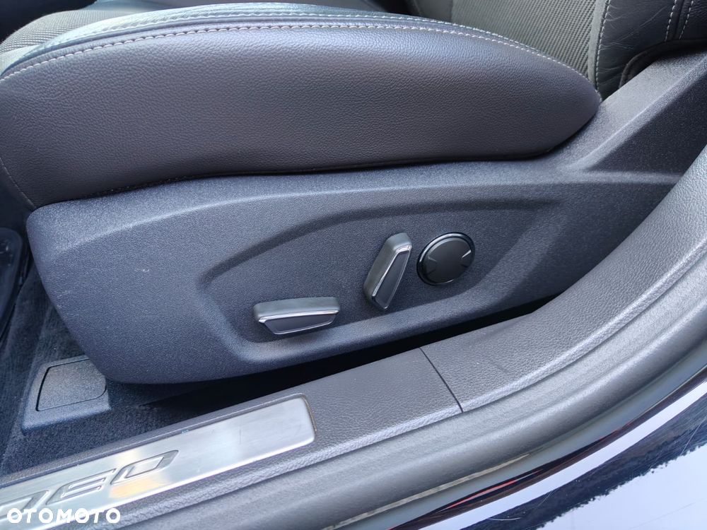Ford Mondeo 2.0 TDCi Silver X (Amb.) - 22
