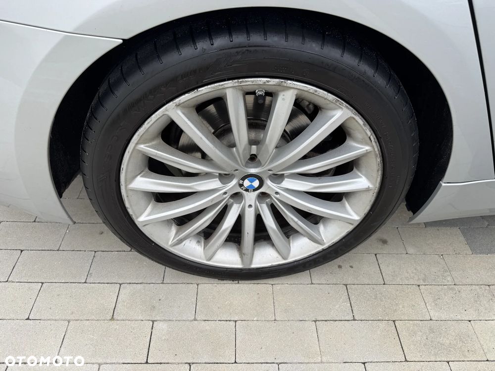 BMW Seria 5 520d Luxury Line - 23