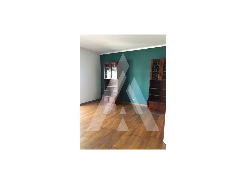 Apartamento T2 no Centro de Vagos - Grande imagem: 2/24