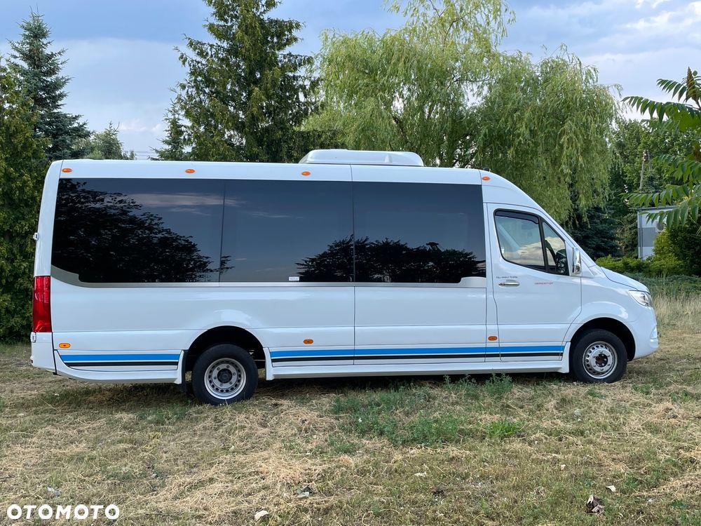 Mercedes-Benz Sprinter 519 - 5