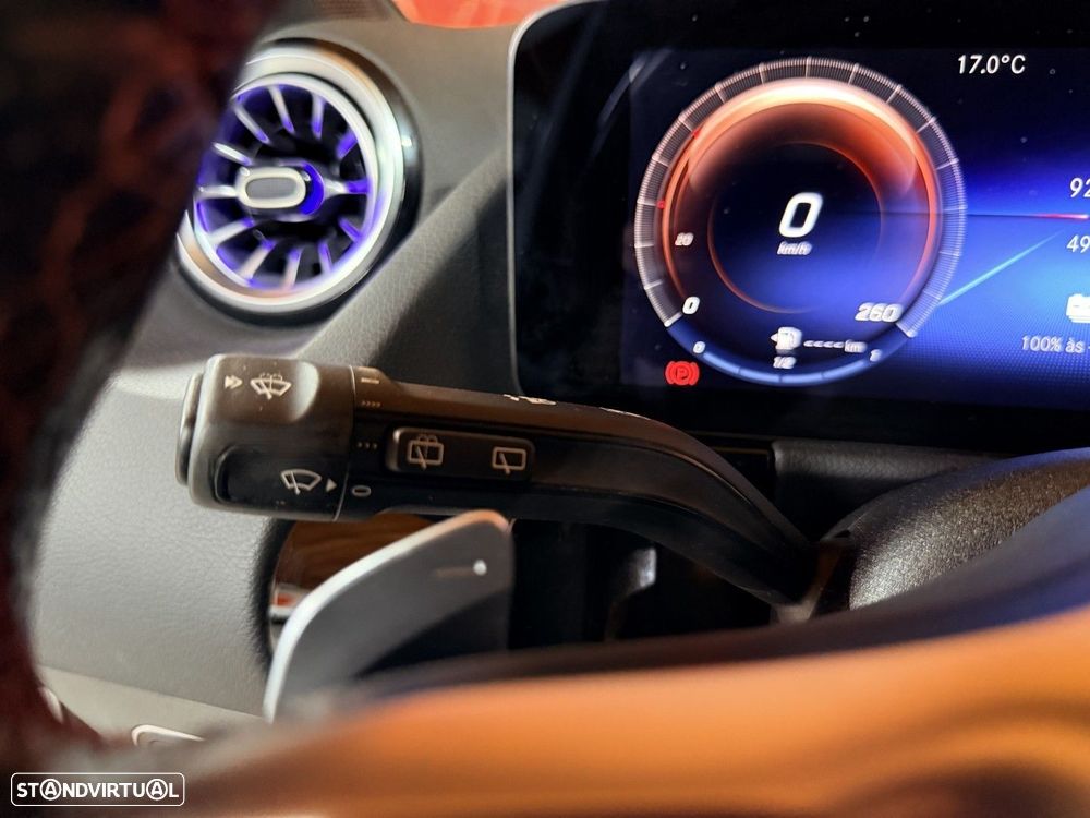 Mercedes-Benz GLA 250 e AMG Line - 18