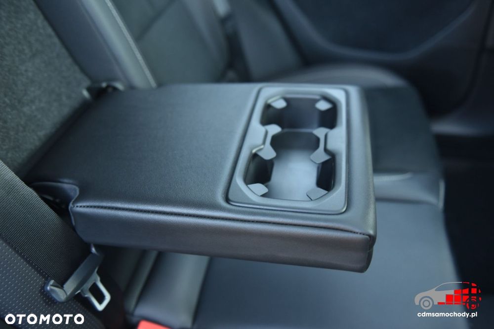 Volvo XC 40 - 41