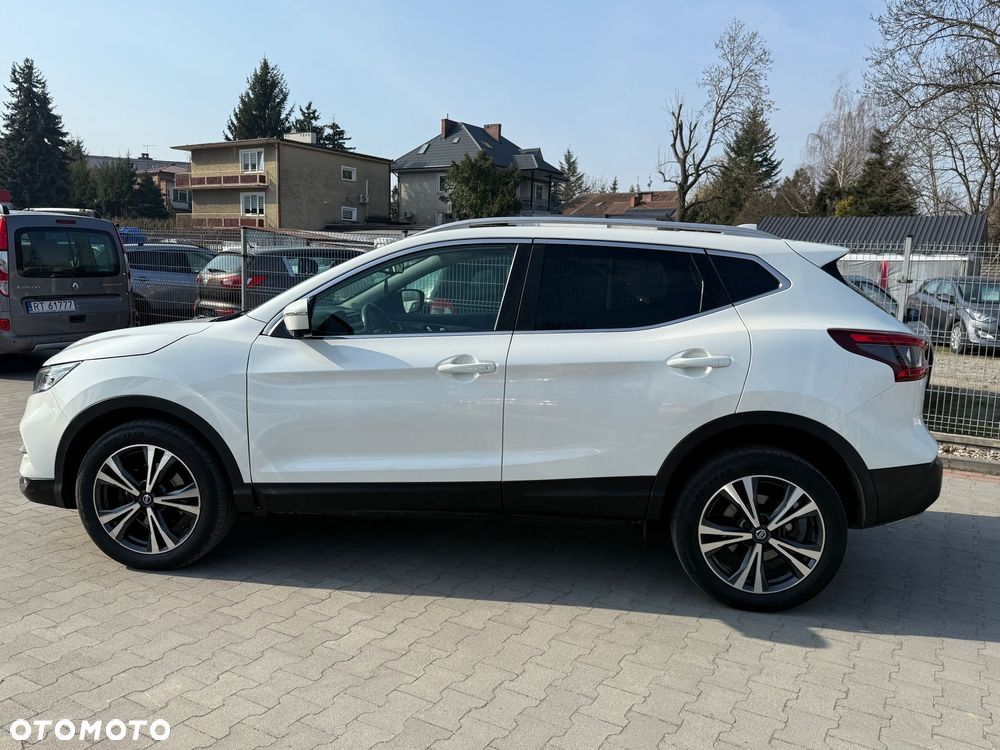 Nissan Qashqai 1.7 dCi Xtronic ALL-MODE 4x4i TEKNA - 5