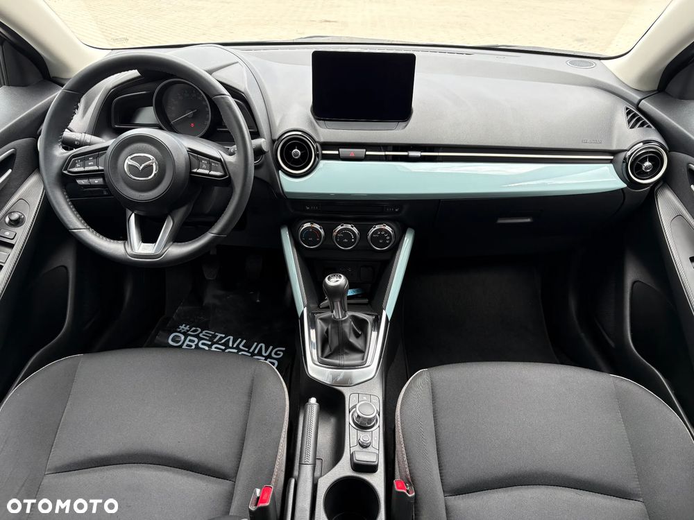 Mazda 2 - 9