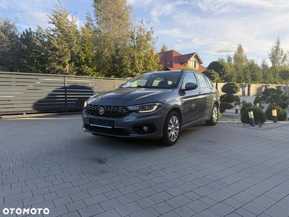 Fiat Tipo 1.4 T-Jet 16v Lounge - 1