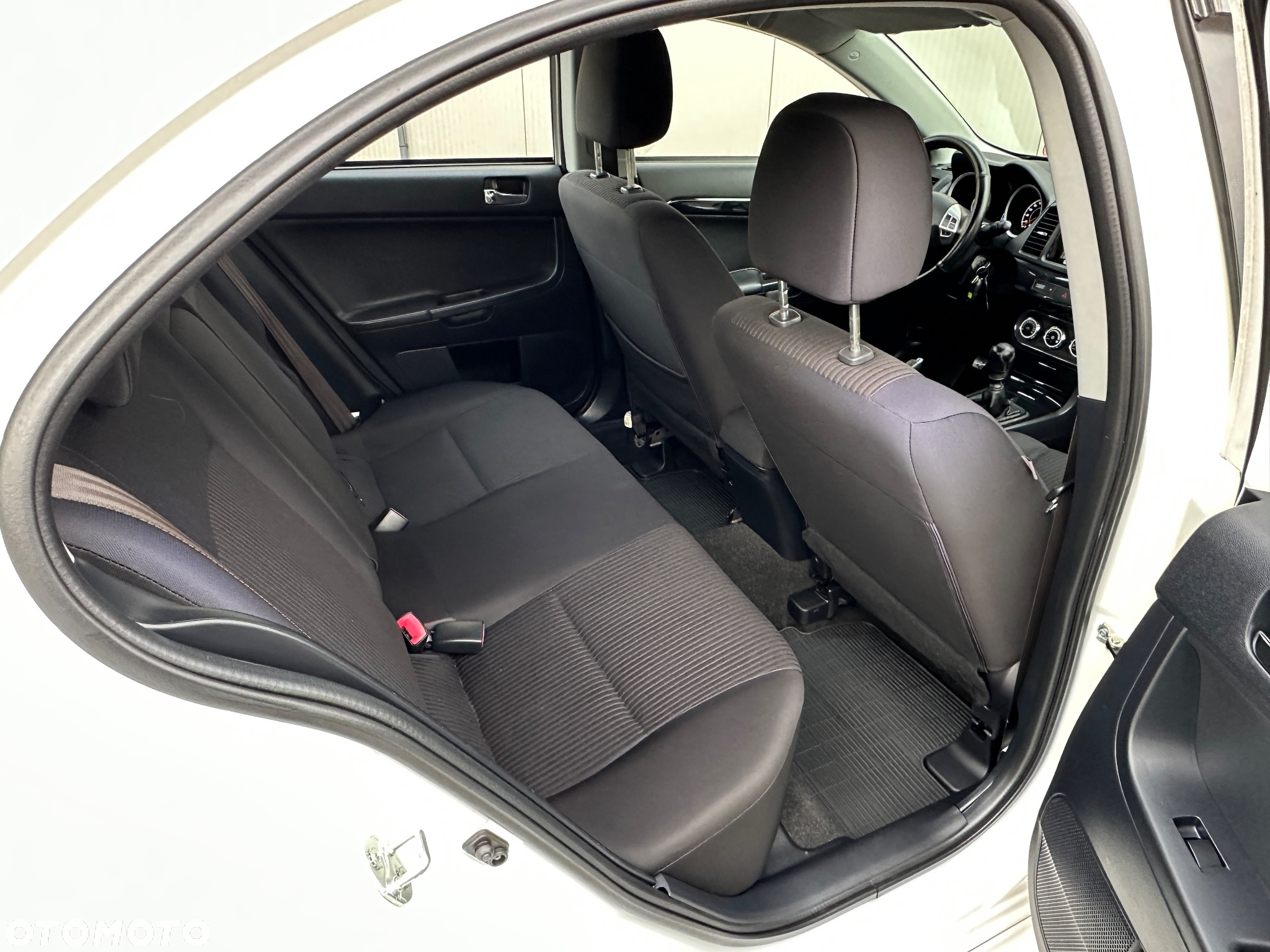 Mitsubishi Lancer 2.0 DI-D Invite - 6