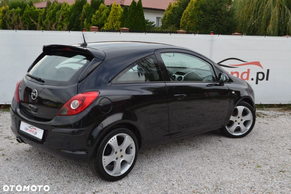 Opel Corsa 1.4 16V Limited Edition - 16