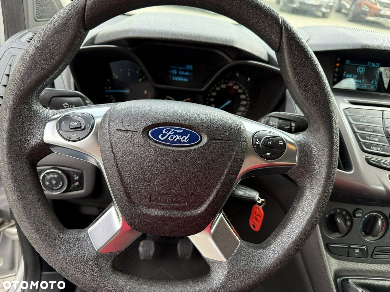 Ford Transit Connect - 21