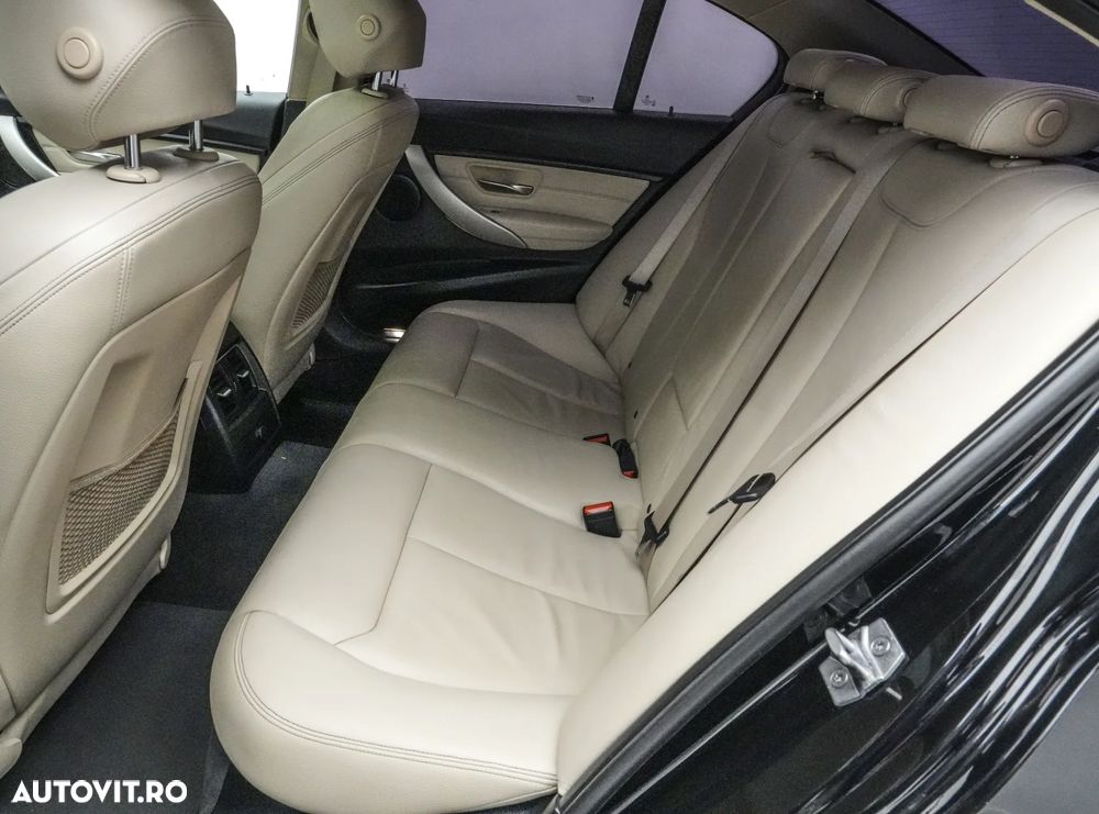 BMW Seria 3 330e iPerformance AT Luxury Line Purity - 16