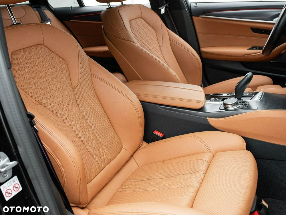 BMW Seria 5 - 25