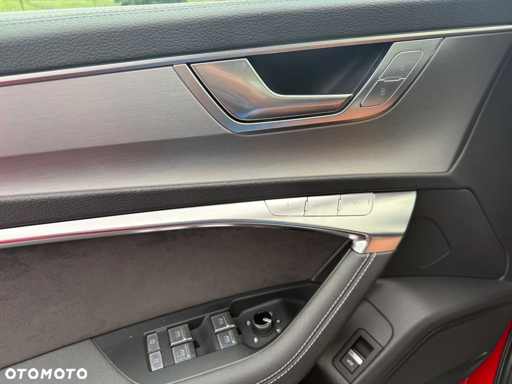 Audi S6 Limousine - 24