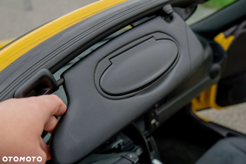 Porsche Boxster - 23