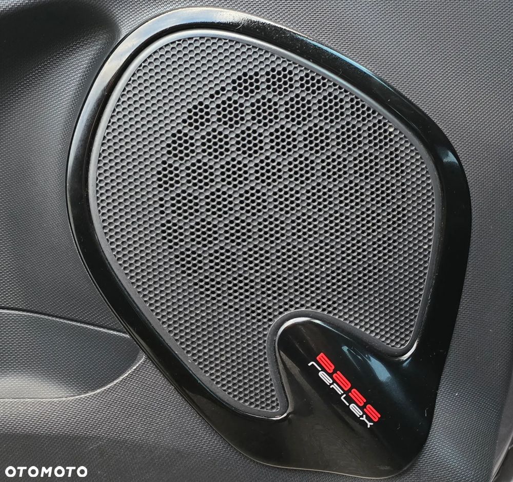 Renault Clio - 15