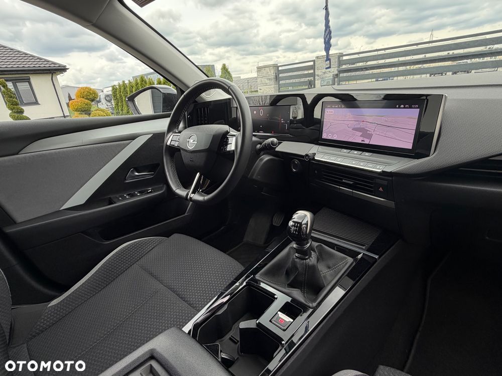 Opel Astra - 16