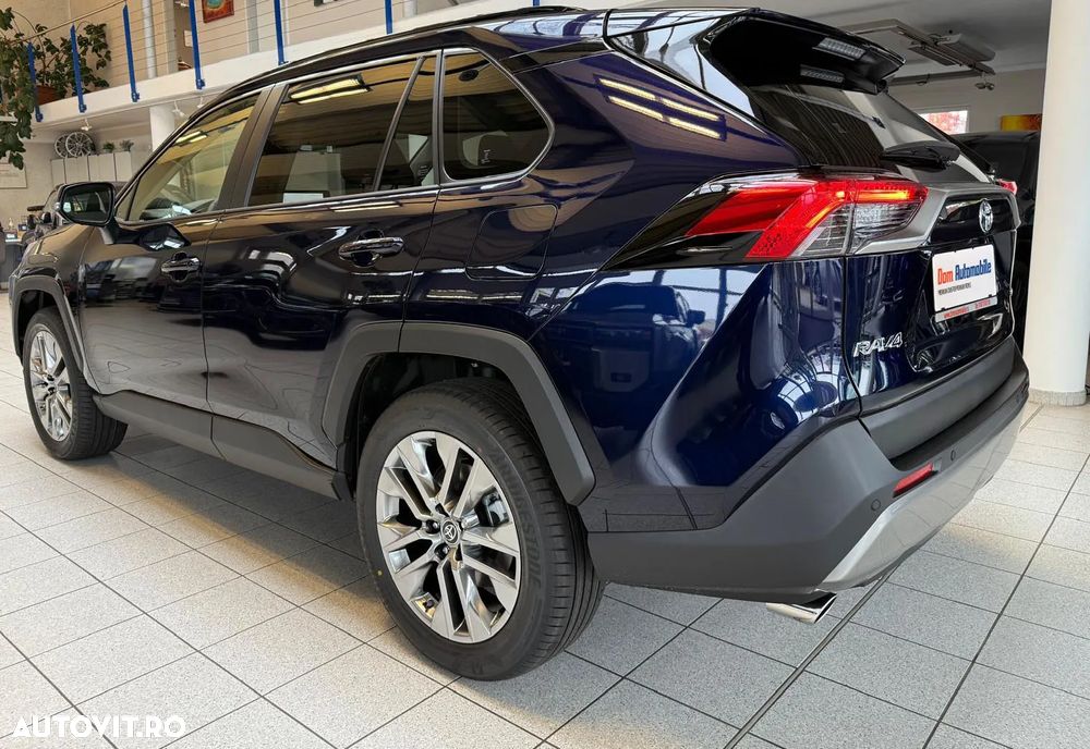 Toyota RAV4 - 4