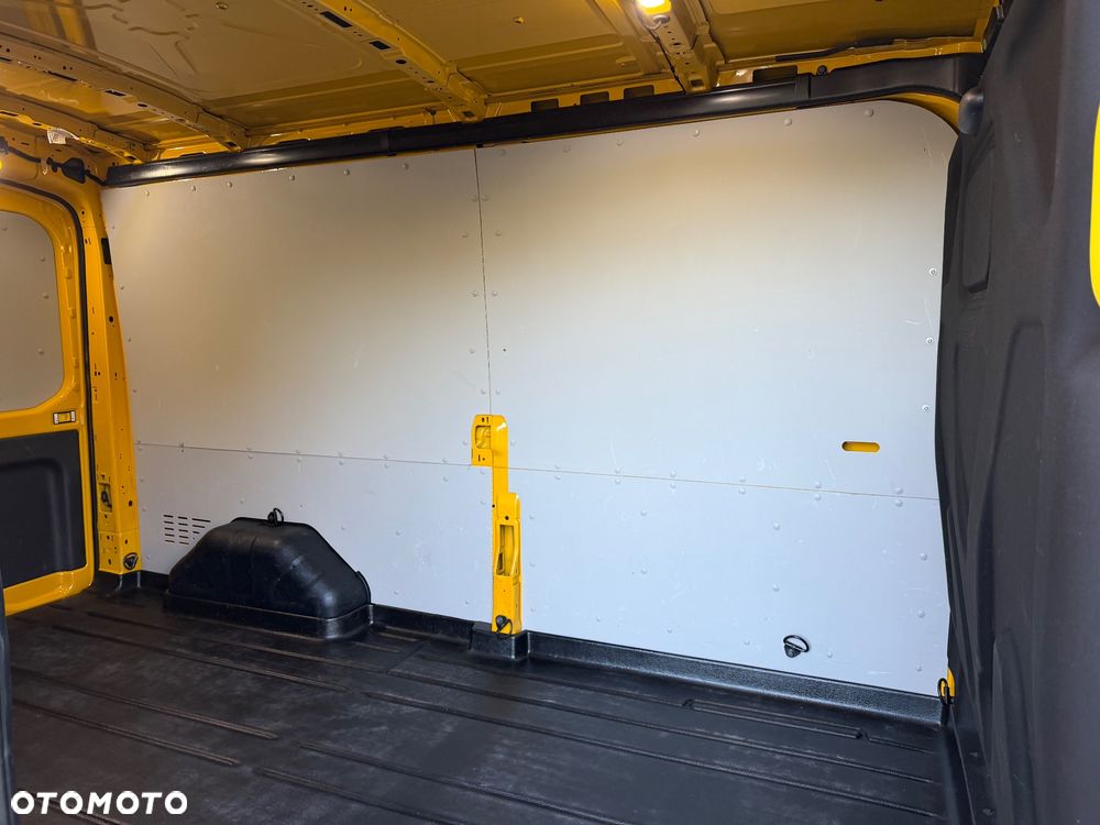 Ford Transit 2.0 - 130km Zadbany SUPER STAN Klima Tempomat - 17