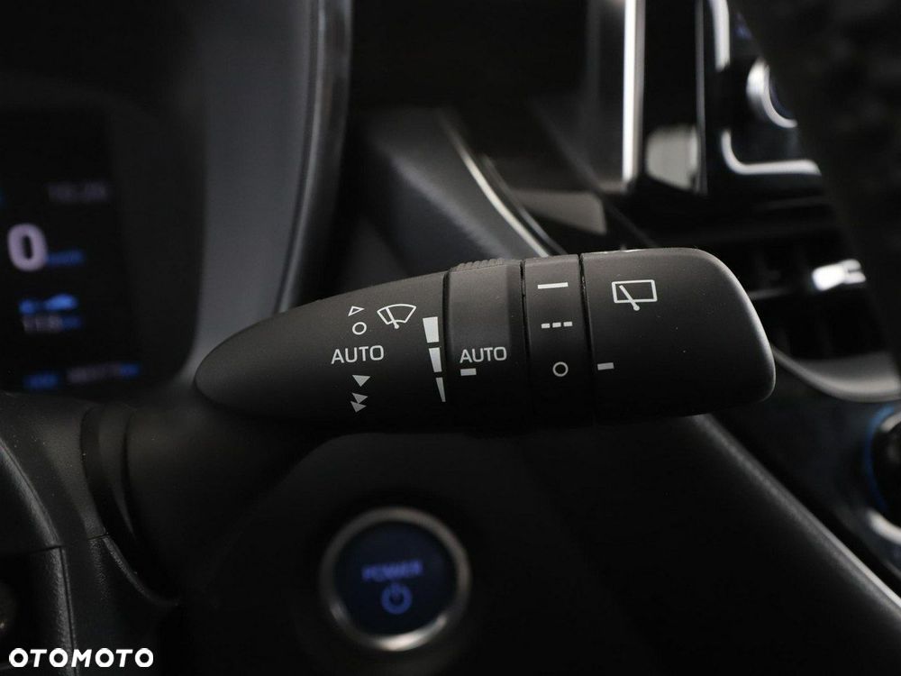 Toyota Corolla 1.8 Hybrid GPF Active - 32