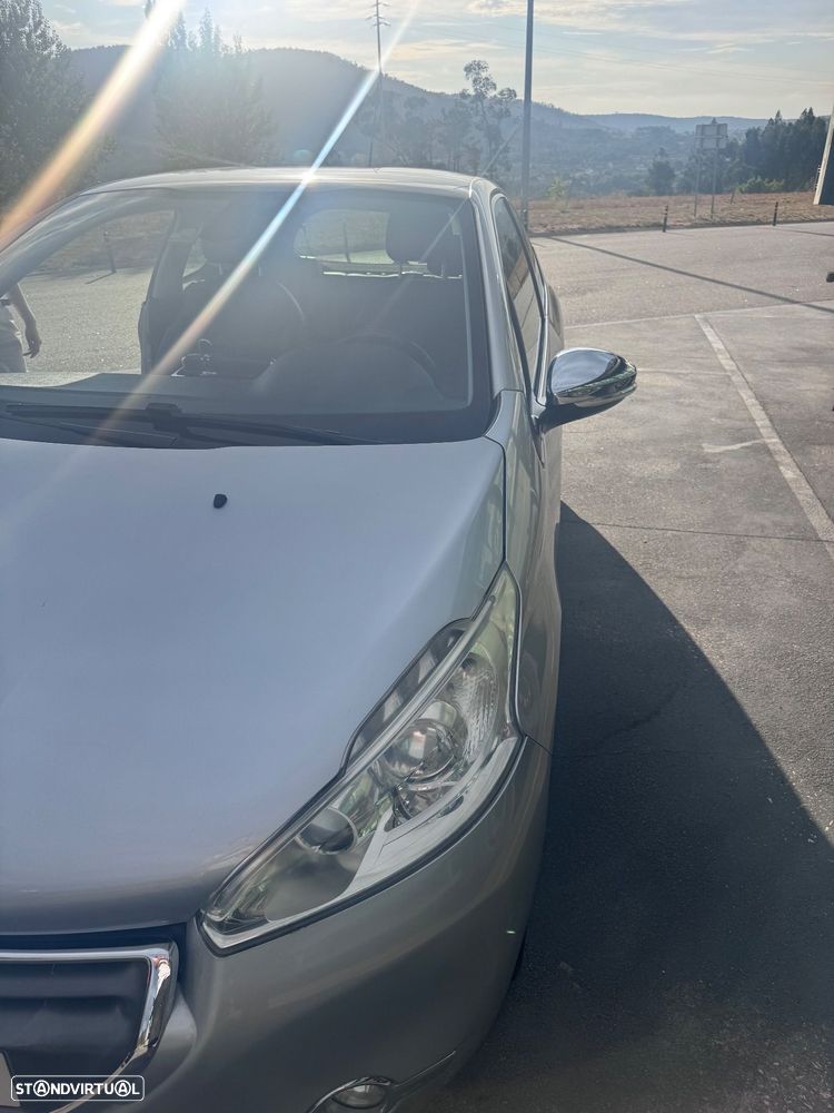 Peugeot 208 82 PureTech Style - 5