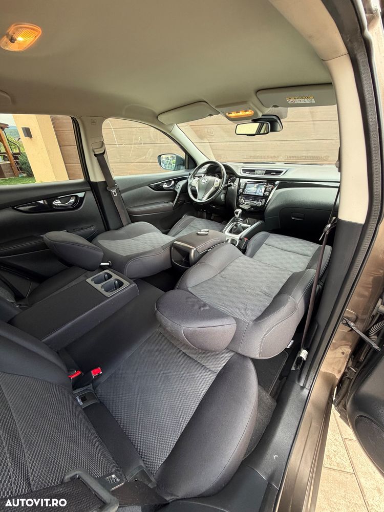 Nissan Qashqai 1.6L dCi Start/Stop 4X4-i N-Connecta - 3