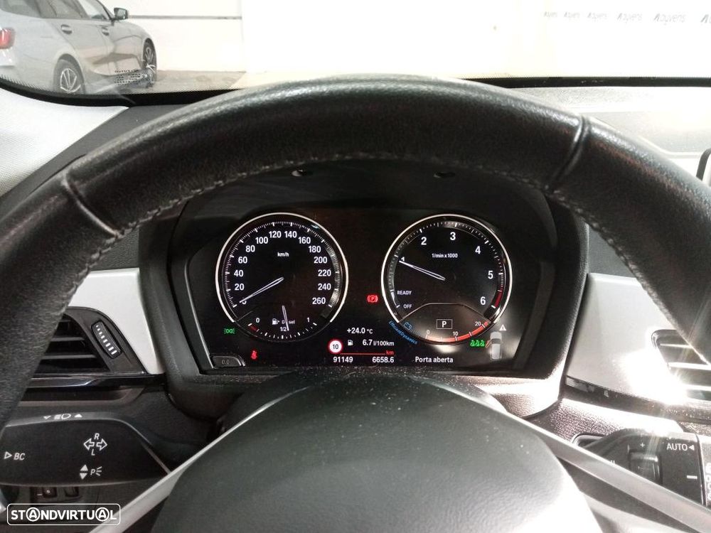 BMW X1 16 d sDrive Auto - 7