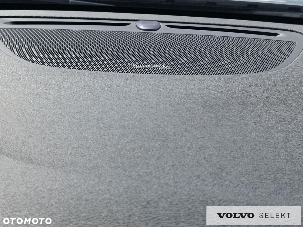 Volvo V90 Cross Country - 15