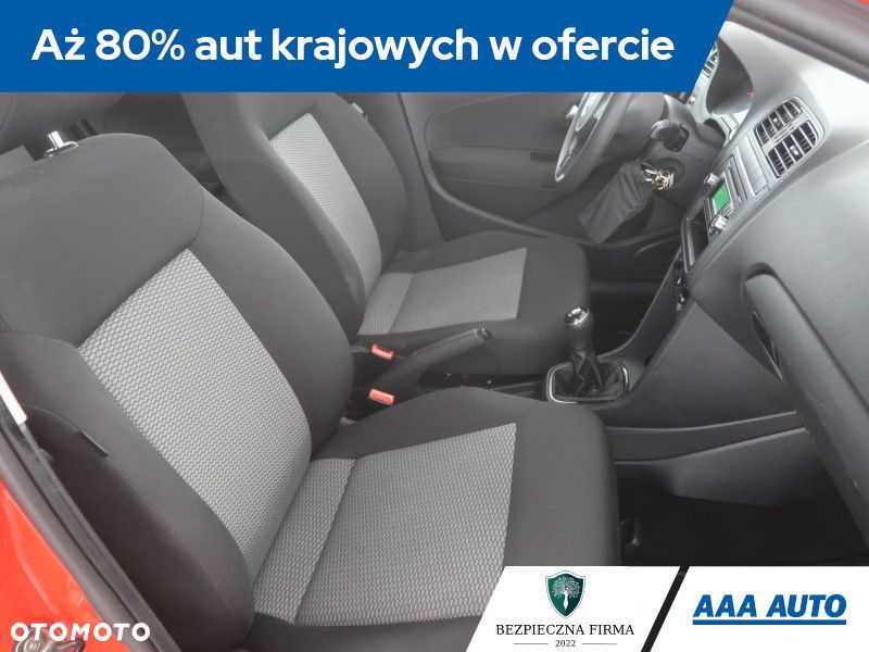 Volkswagen Polo - 11