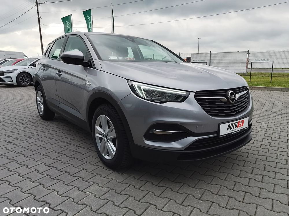 Opel Grandland X 1.2 T Enjoy S&S - 3