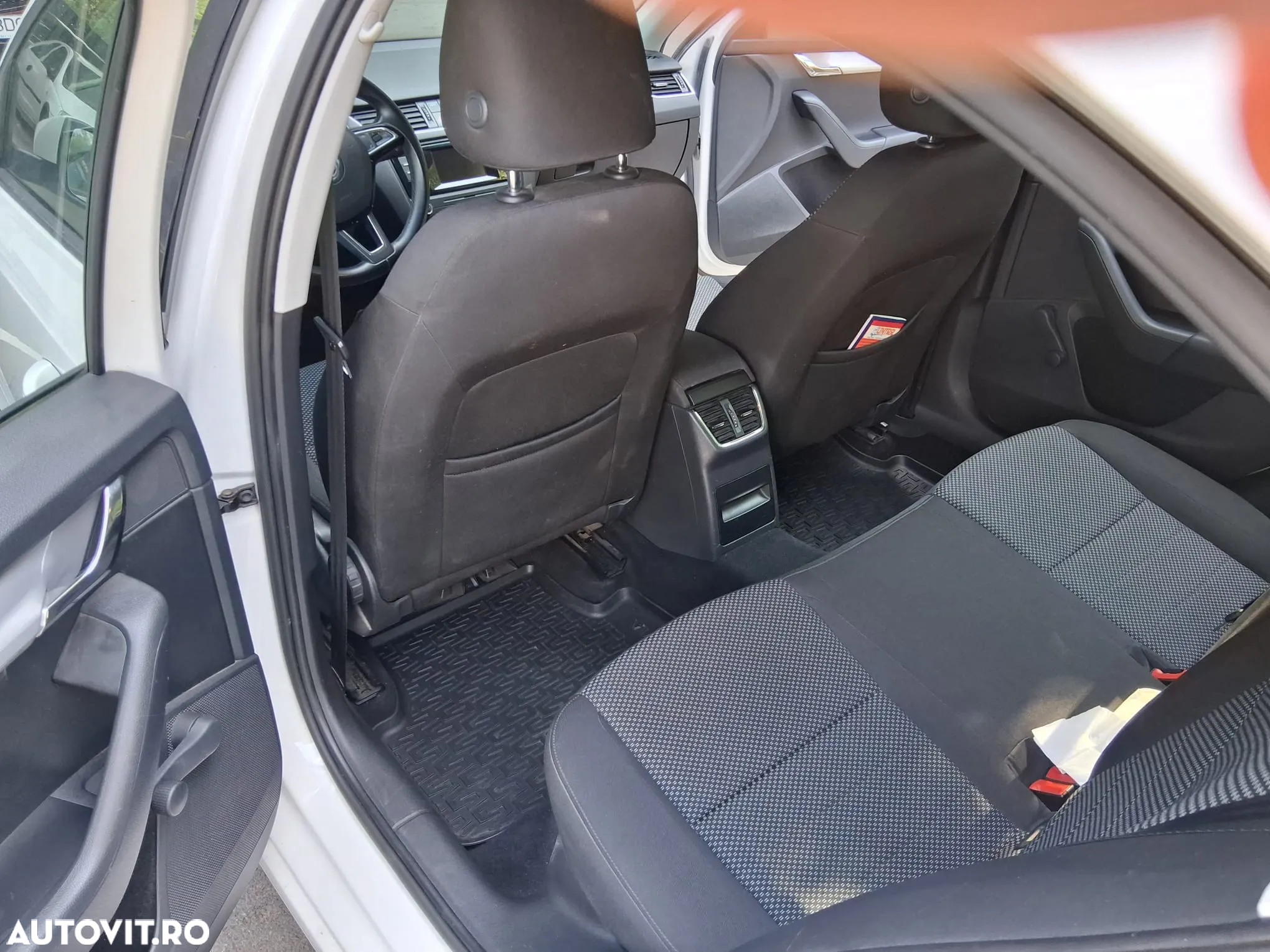 Skoda Octavia 1.4 TSI Ambition - 10