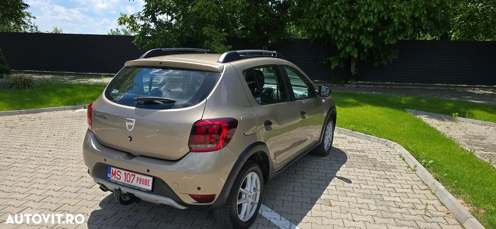 Dacia Sandero - 4