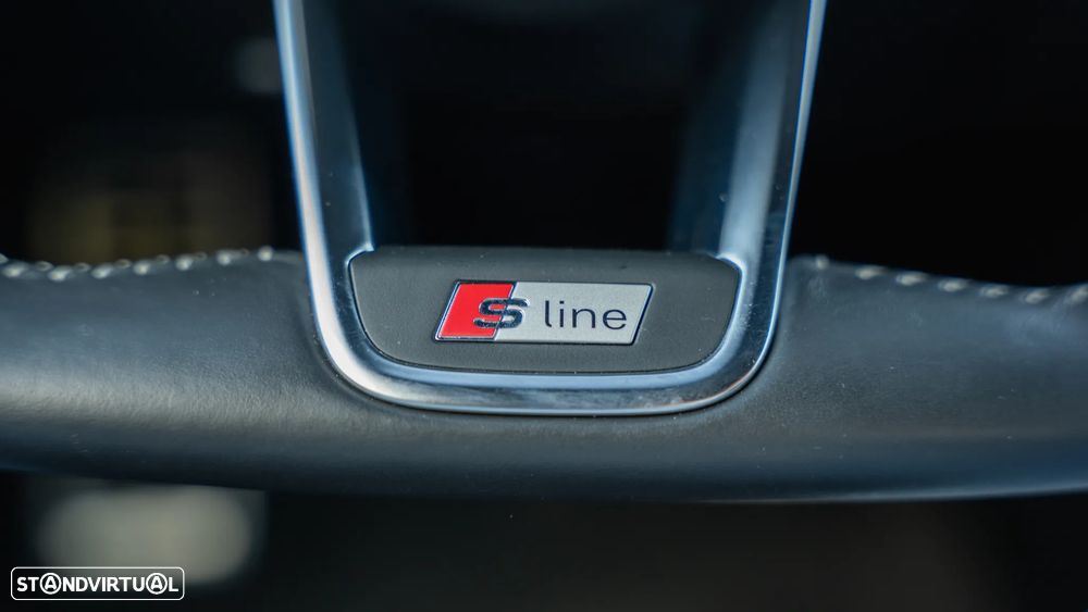 Audi TT Coupé 2.0 TFSI quattro S-line S tronic - 34