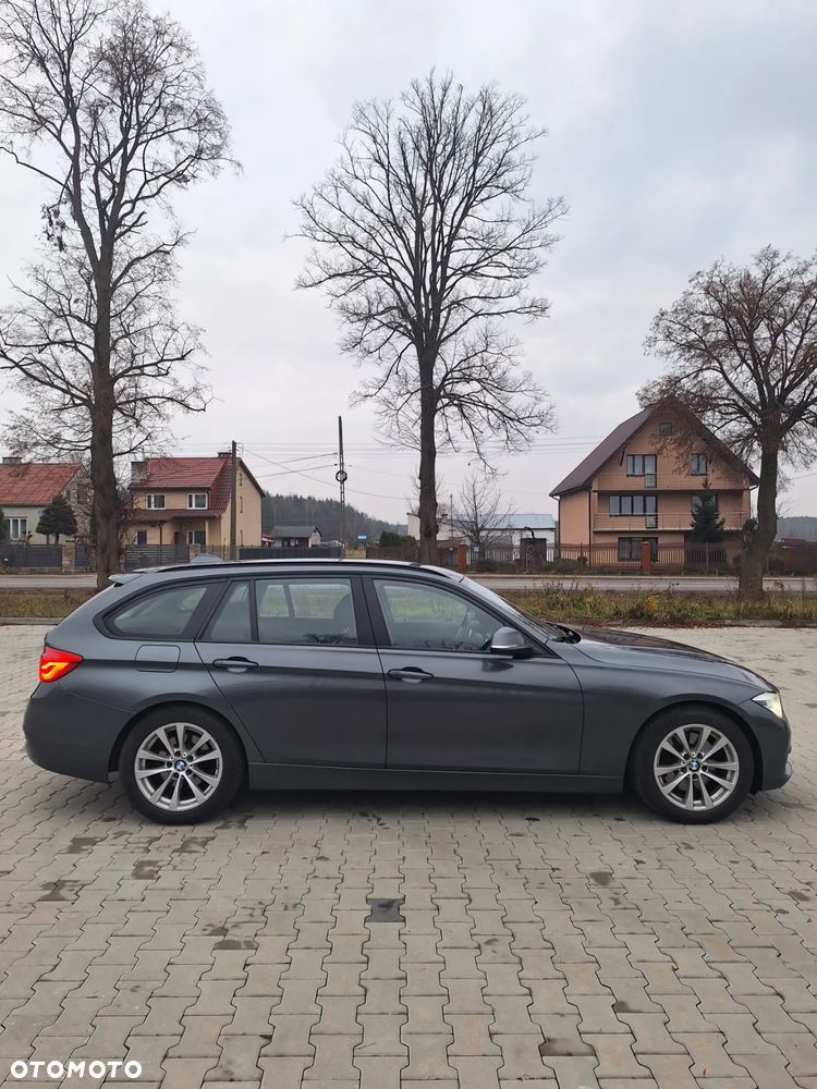 BMW Seria 3 325d - 5