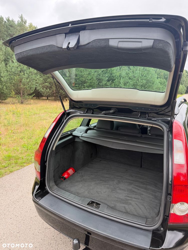 Volvo V50 1.6D Summum - 23