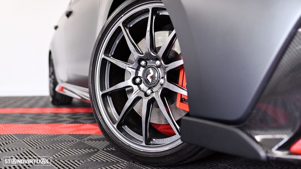 Hyundai i30 N 2.0 T-GDi Performance Pack - 2