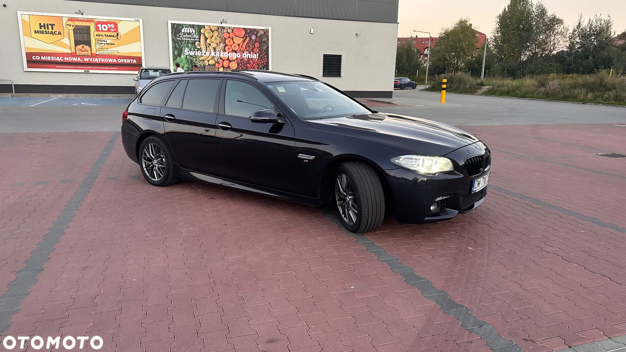 BMW Seria 5 525d xDrive - 7