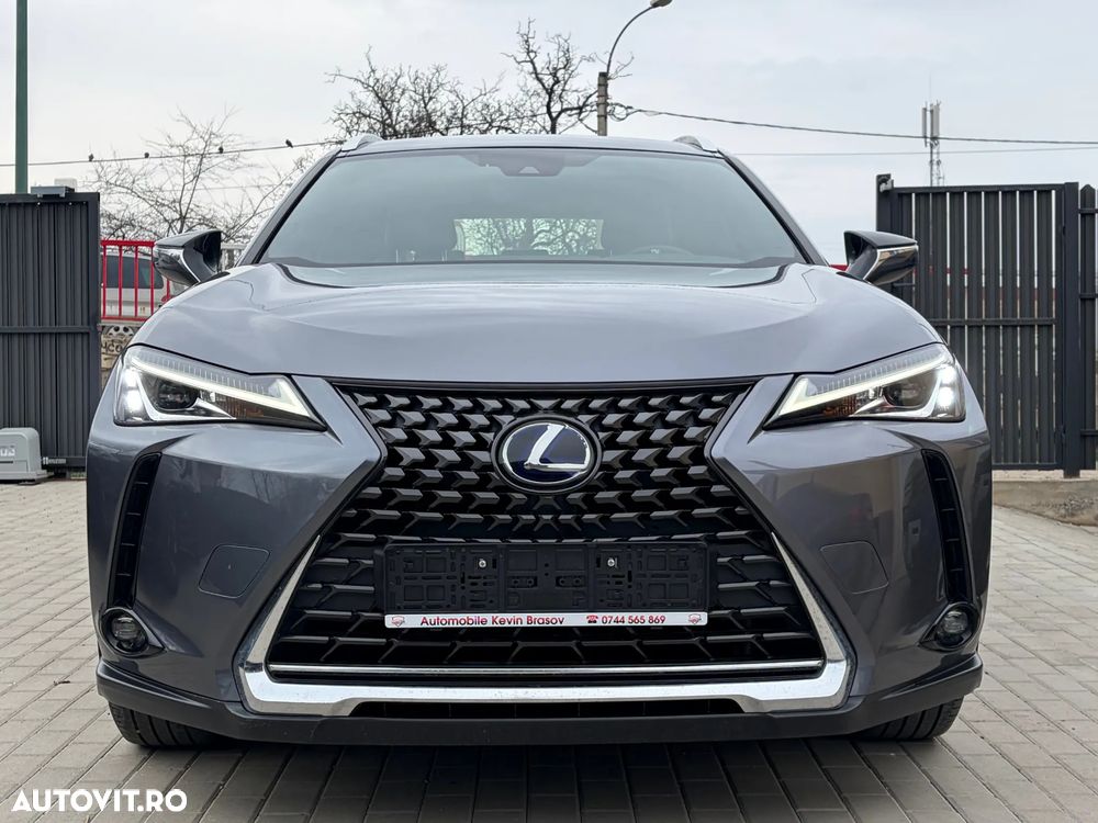 Lexus UX 250h Business Edition - 23