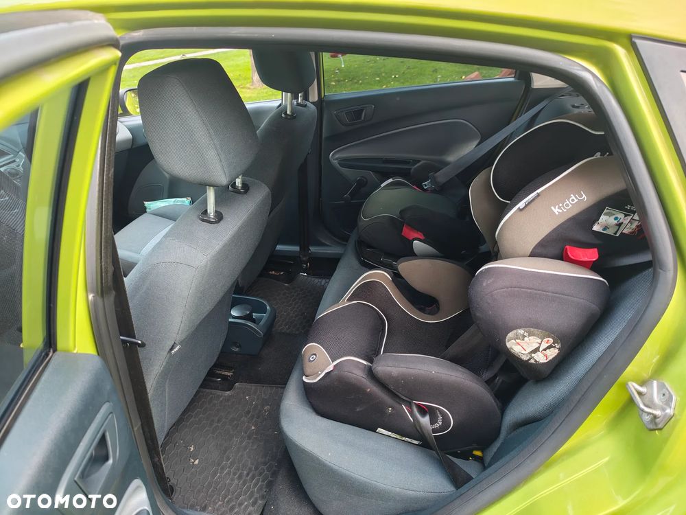 Ford Fiesta 1.25 Champions Edition - 11