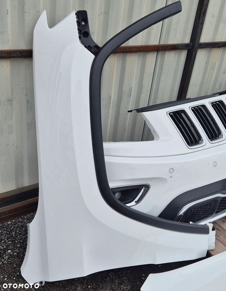 Kompletny Przód Biały PW7 Jeep Grand Cherokee WK2 Lift 2014-2017 Zderzak Wzmocnienie Chłodnice Belka Ślizgi Błotniki Lampy Maska itd - 7