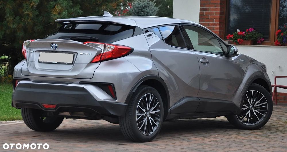 Toyota C-HR - 15