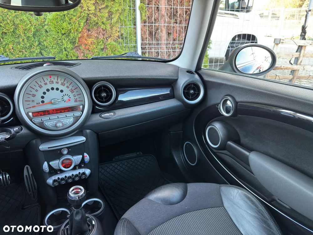 MINI Cooper S Standard - 20